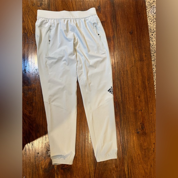 NWT! adidas AEROREADY Men's Designed 4 Training Pants Wonder Silver IL1402 - Picture 15 of 16